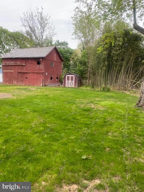 1823 Forest Grove Road New Hope, PA 18938 - Photo 6 of 7 Barn and Backyard