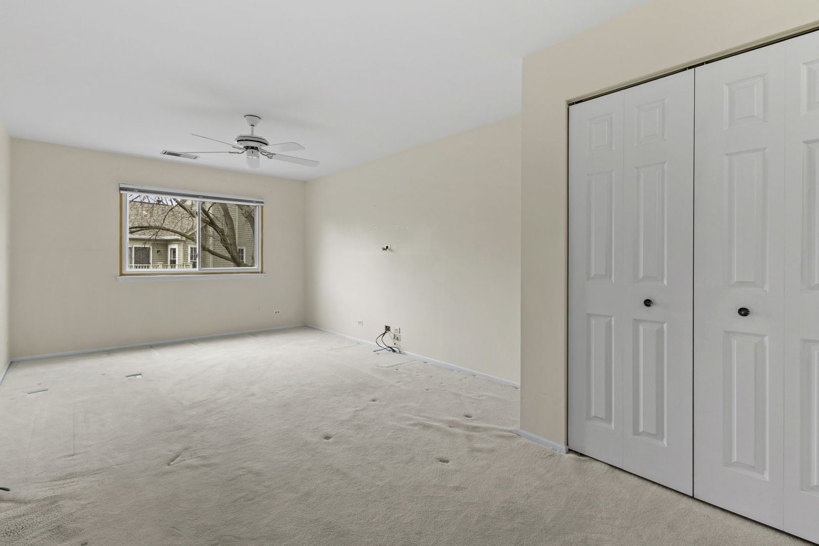 1406 Aldgate Court, Unit D2 Wheeling, IL 60090 - Photo 12 of 26