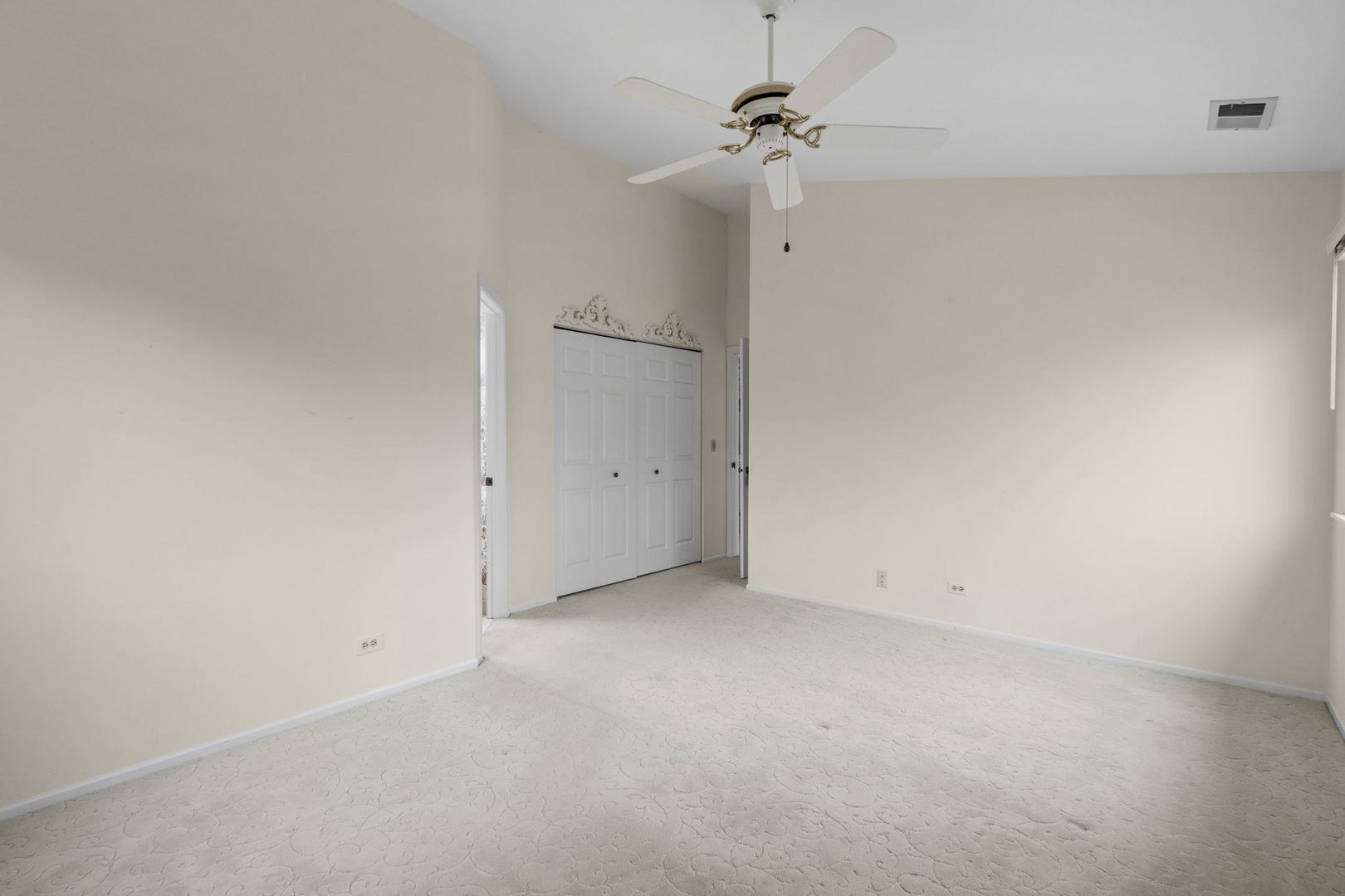 1406 Aldgate Court, Unit D2 Wheeling, IL 60090 - Photo 20 of 26