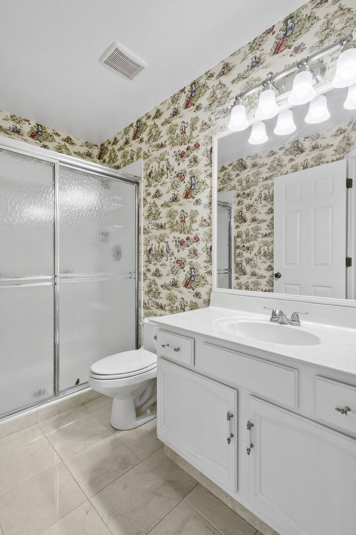 1406 Aldgate Court, Unit D2 Wheeling, IL 60090 - Photo 22 of 26