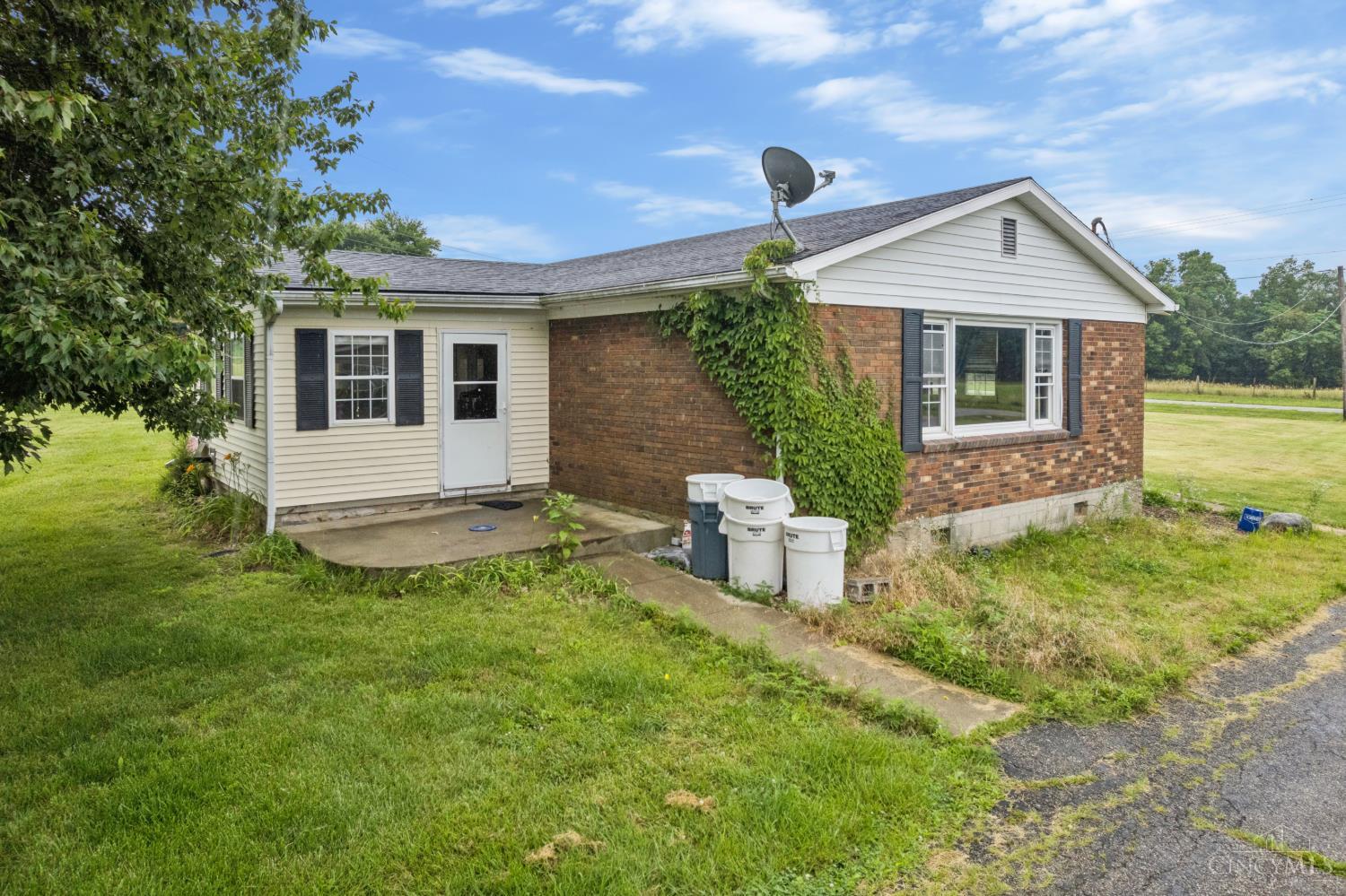 4495 Graybill Road Georgetown, OH 45121 - Photo 6 of 40