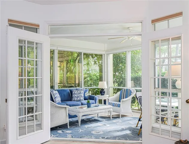 $575,000 | 1385 Winding Oaks Circle West, Unit 703, Vero Beach, FL 32963