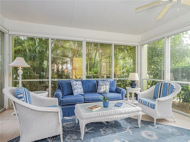 $575,000 | 1385 Winding Oaks Circle West, Unit 703, Vero Beach, FL 32963