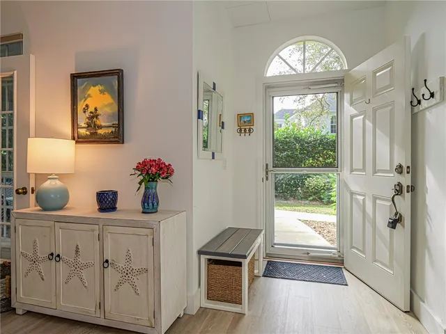 $575,000 | 1385 Winding Oaks Circle West, Unit 703, Vero Beach, FL 32963