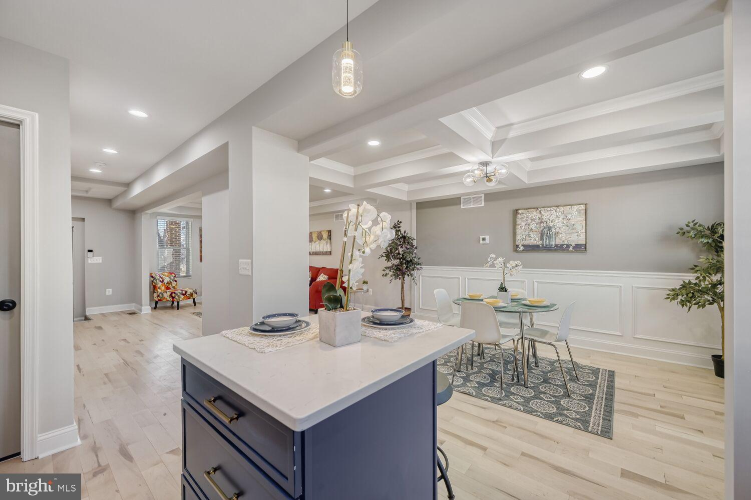 116 North Hilton Street Baltimore, MD 21229 - Photo 5 of 17