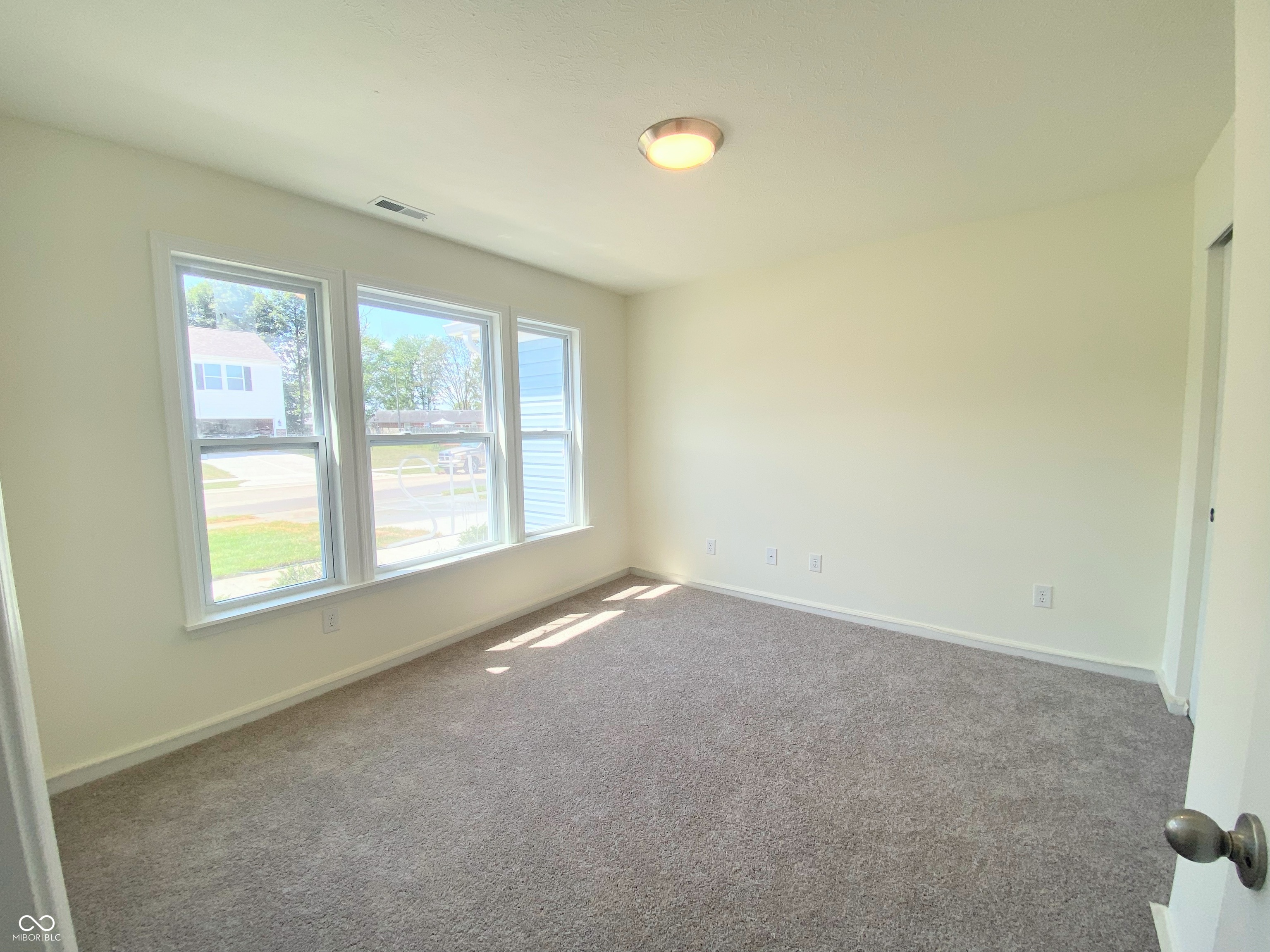 2017 Sandhill Drive Seymour, IN 47274 - Photo 4 of 25