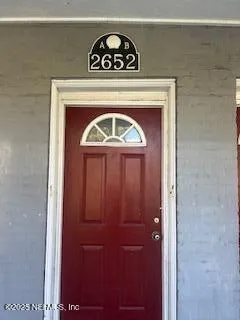a close view of door