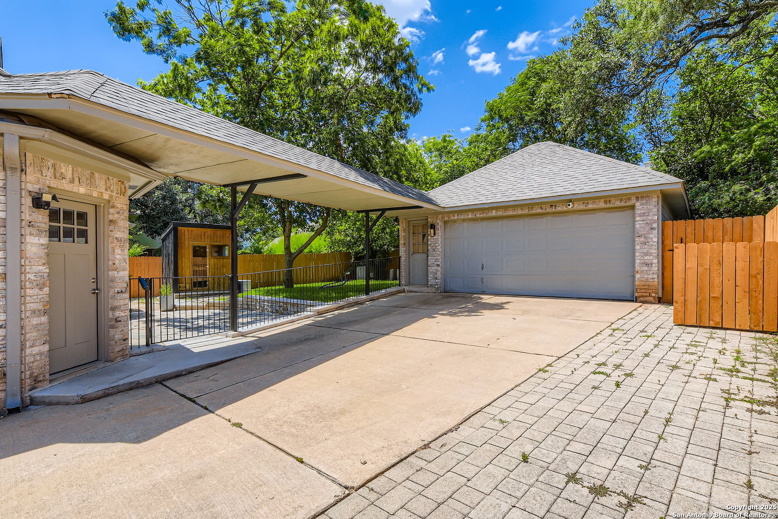 6110 Blanco River Pass Austin, TX 78749 - Photo 38 of 39