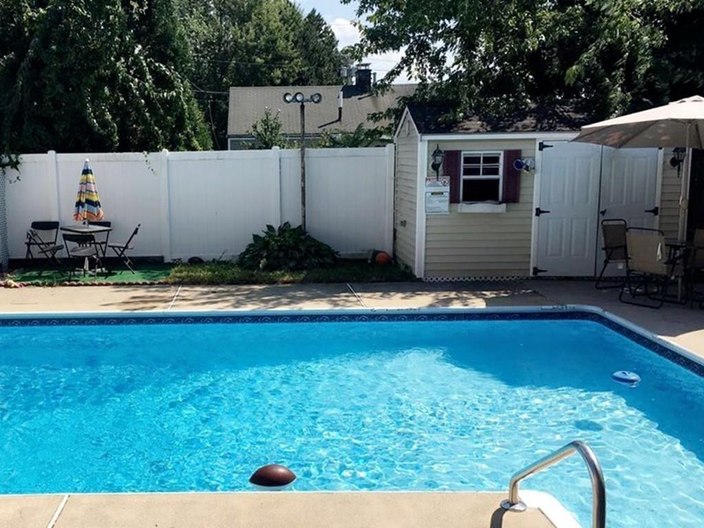 33 Elmwood Road Methuen, MA 01844 - Photo 11 of 13 Gallery Image 11