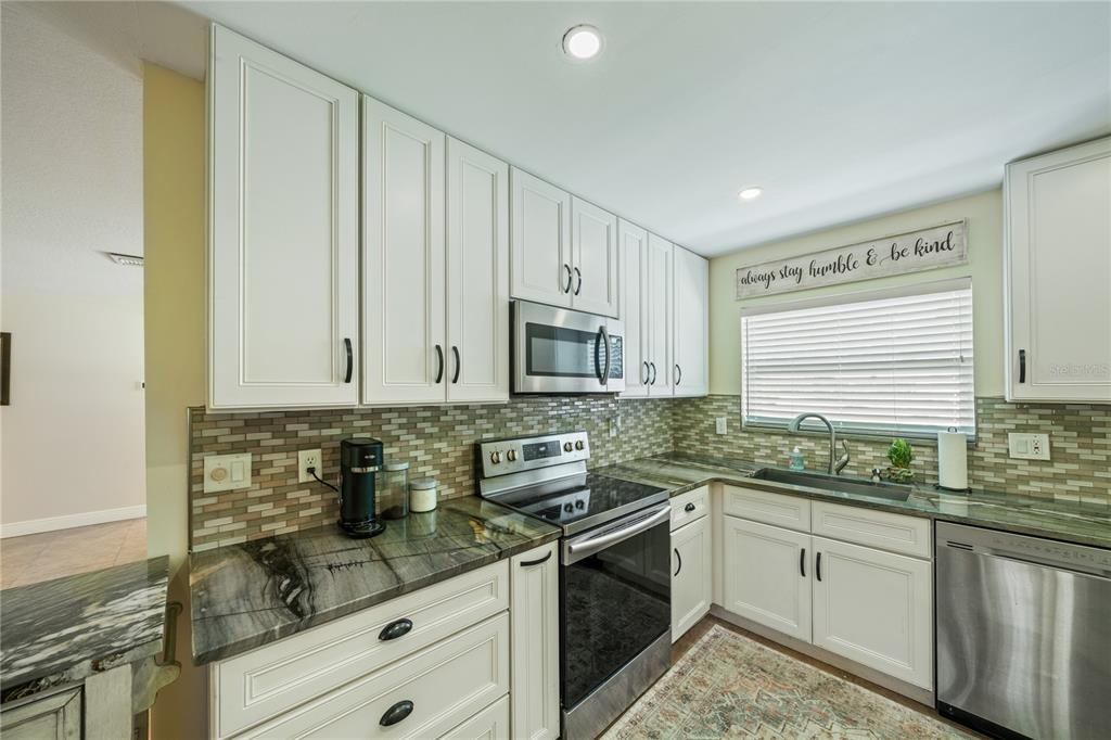 5246 Mayapple Circle Orlando, FL 32821 - Photo 13 of 50