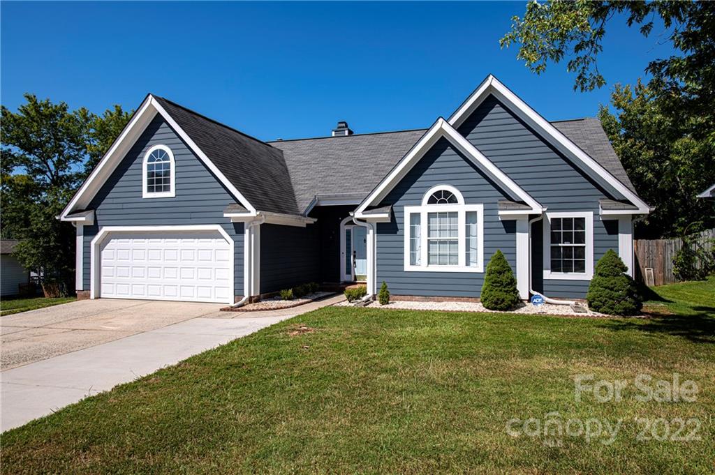 9820 Dunfries Road Matthews, NC 28105 - Photo 1 of 28 Gallery Image 1