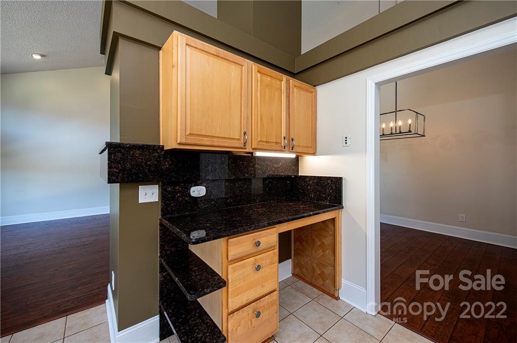 9820 Dunfries Road Matthews, NC 28105 - Photo 12 of 28 Gallery Image 12