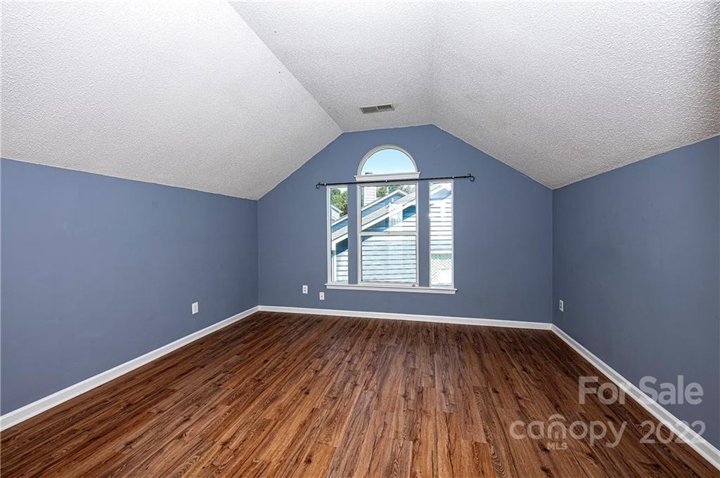 9820 Dunfries Road Matthews, NC 28105 - Photo 21 of 28 Gallery Image 21