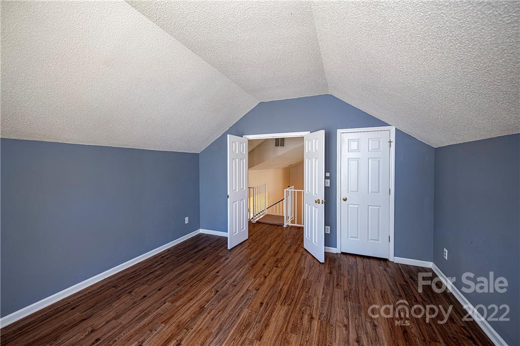 9820 Dunfries Road Matthews, NC 28105 - Photo 22 of 28 Gallery Image 22