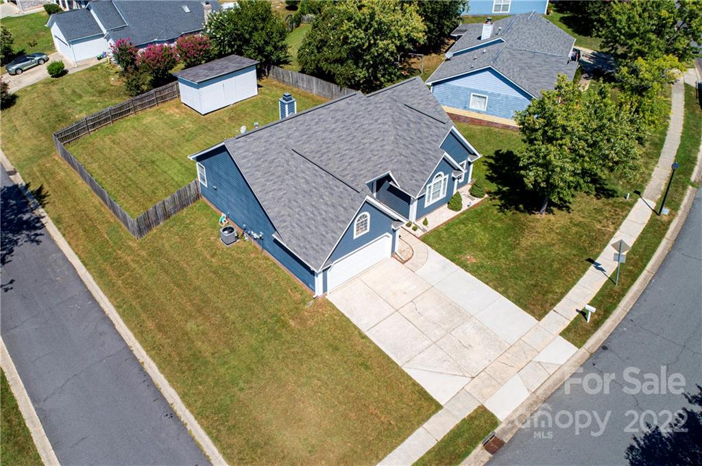 9820 Dunfries Road Matthews, NC 28105 - Photo 27 of 28 Gallery Image 27