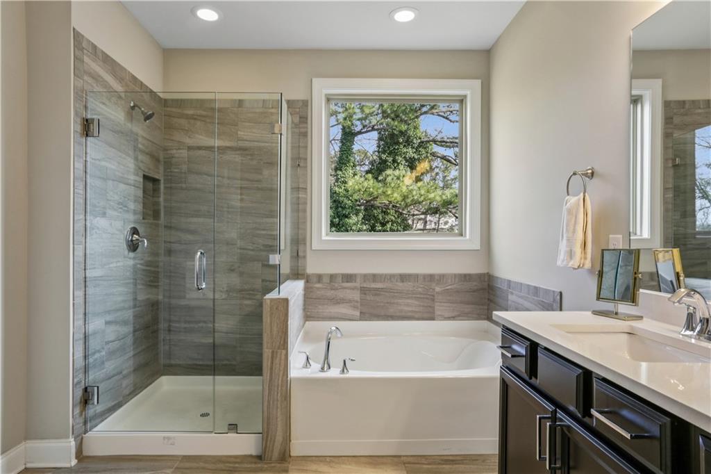 3159 Rutter Drive Atlanta, GA 30345 - Photo 11 of 19