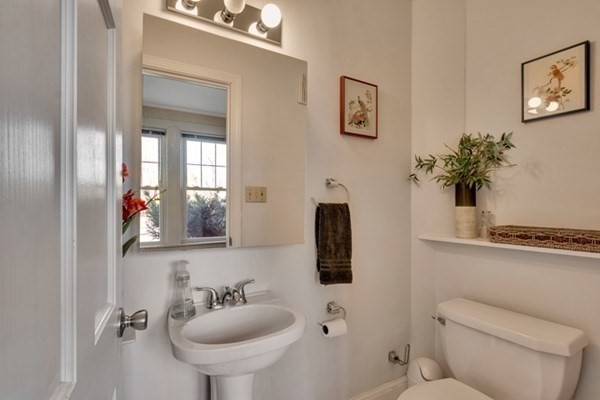 360 Ward Street Newton, MA 02459 - Photo 18 of 36