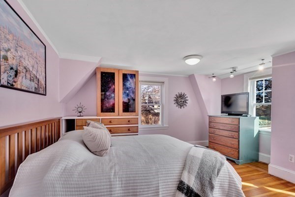 360 Ward Street Newton, MA 02459 - Photo 24 of 36