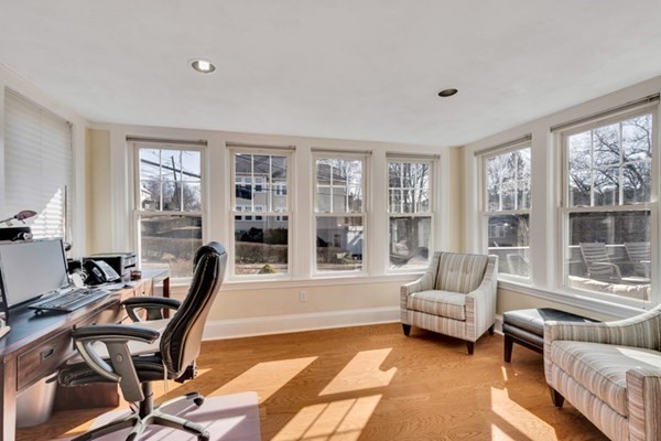 360 Ward Street Newton, MA 02459 - Photo 9 of 36