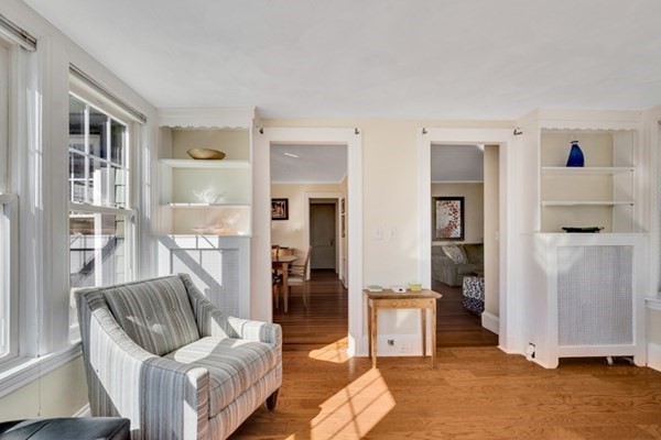 360 Ward Street Newton, MA 02459 - Photo 10 of 36