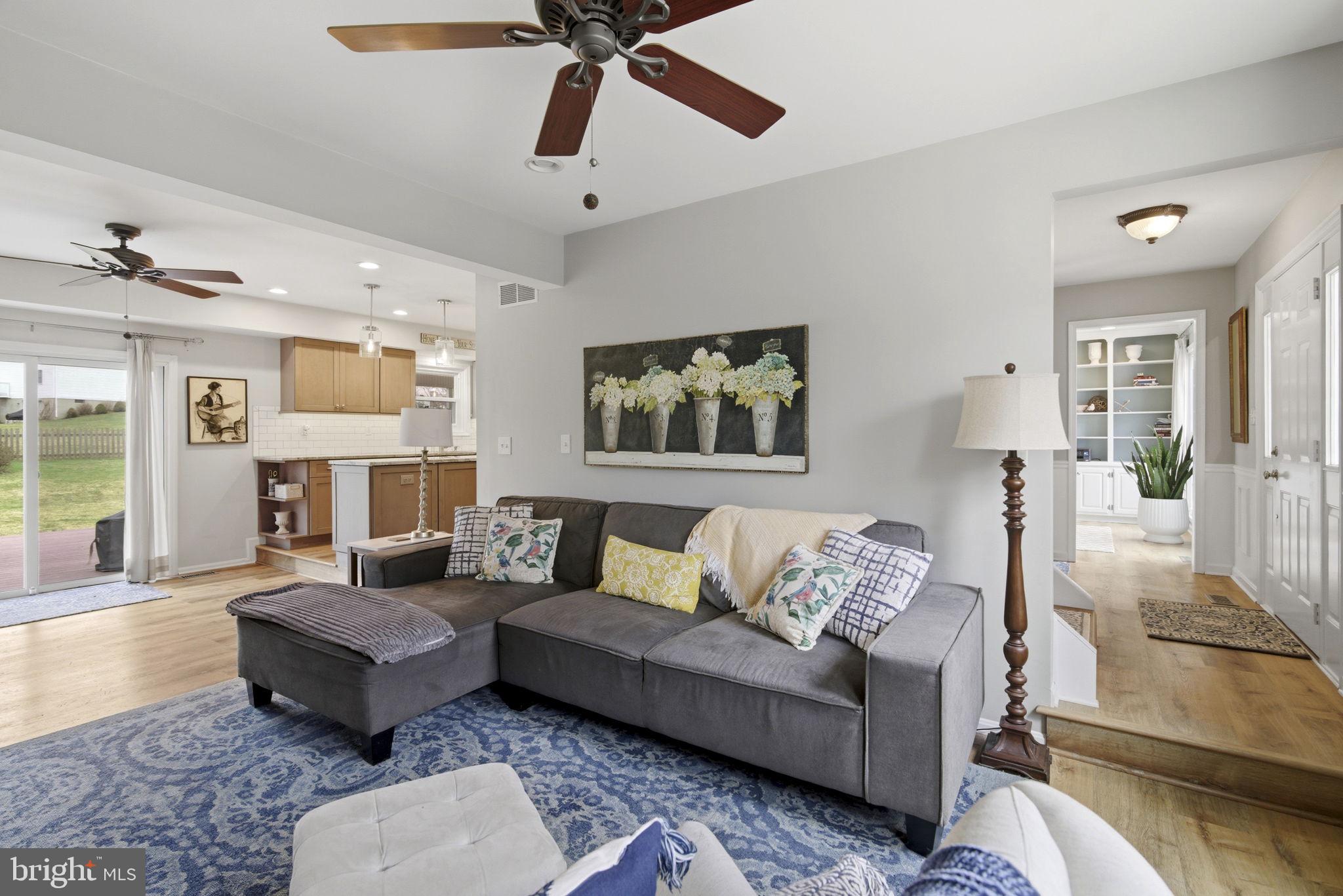 402 North Shamrock Road Bel Air, MD 21014 - Photo 5 of 50 Family room off of foyer & ceiling fan