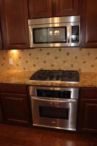 $3,395 | 3912 Asbury Lane, Addison, TX 75001