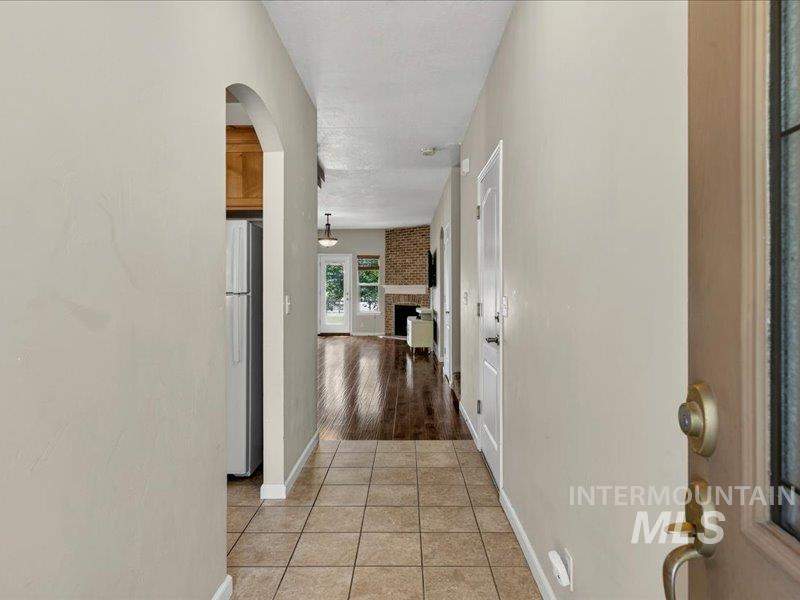 7342 West Gillis Road Boise, ID 83714 - Photo 3 of 23