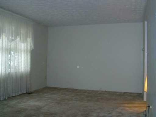 2 B Springwood Square Harwick, PA 15049 - Photo 5 of 8 Other.