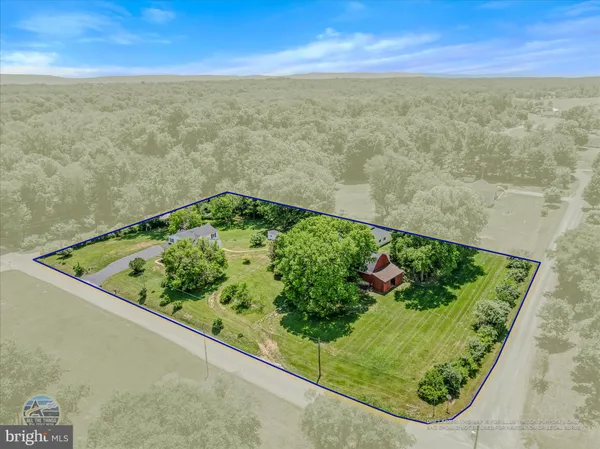 $575,000 | 637 Persimmon Lane, Shepherdstown, WV 25443