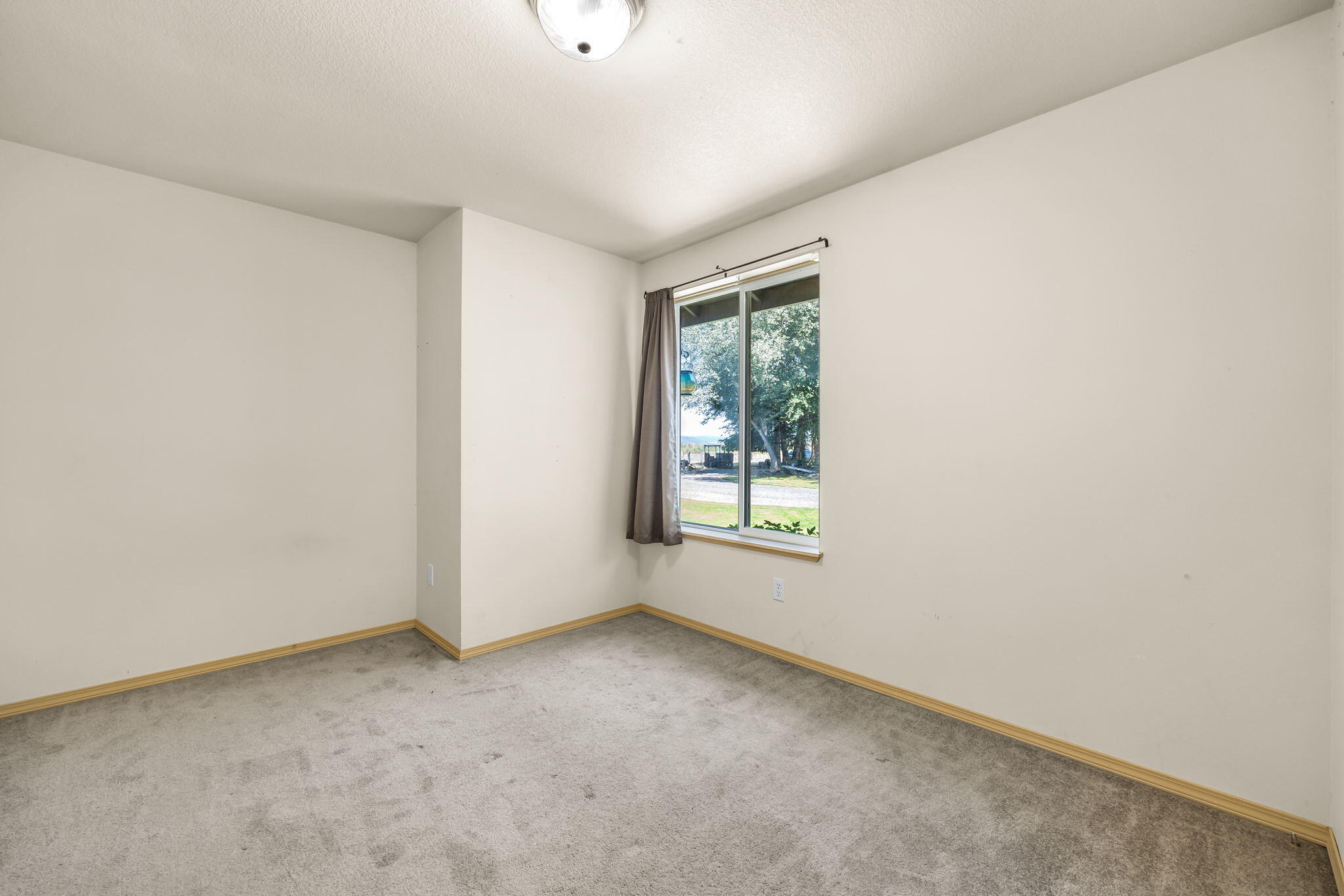 3902 Rimrock Acres Loop Prineville, OR 97754 - Photo 23 of 38 2022_07_12_3902_rimrock_acres_loop-56