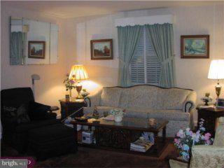 508 Upland Road Havertown, PA 19083 - Photo 2 of 4