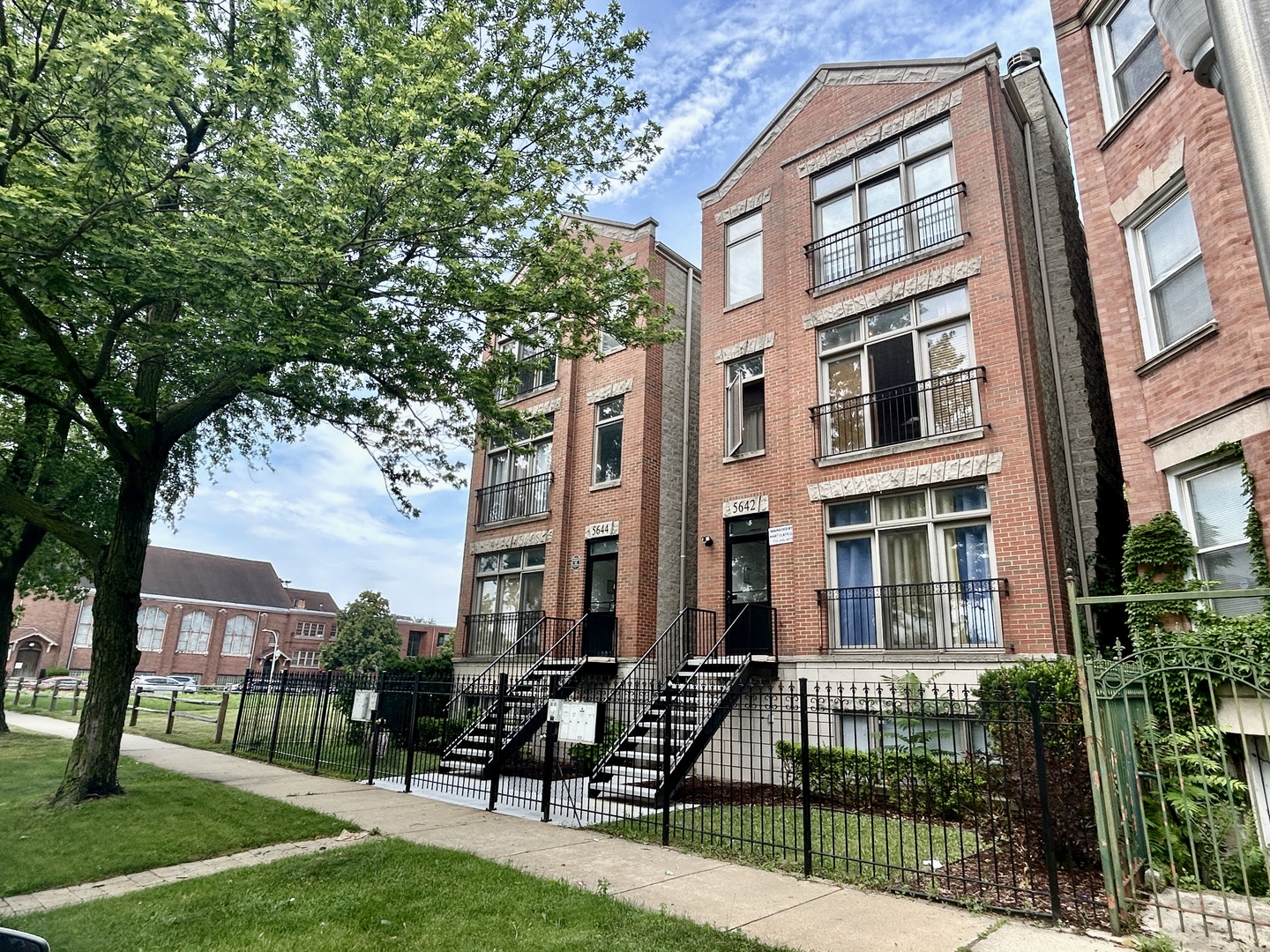 5644 South Prairie Avenue Chicago, IL 60637 - Photo 3 of 68
