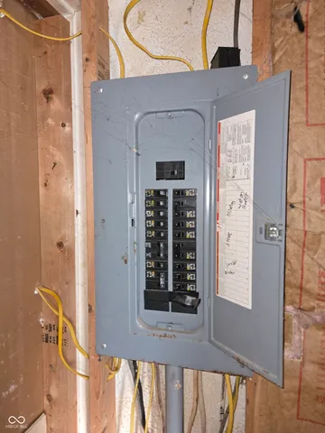 $75,000 | 336 East 9th Street, Rushville, IN 46173