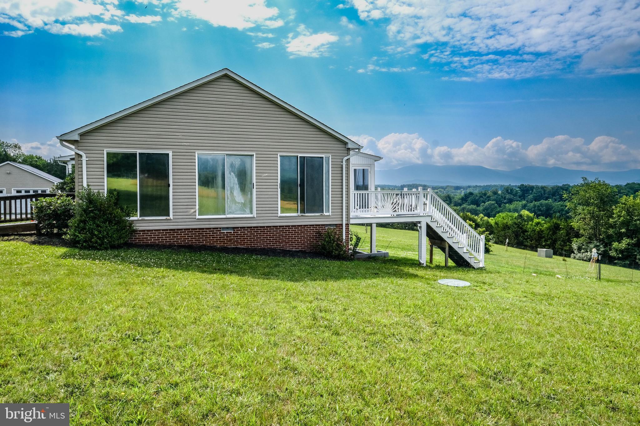 217 Silver Bell Lane Luray, VA 22835 - Photo 6 of 103