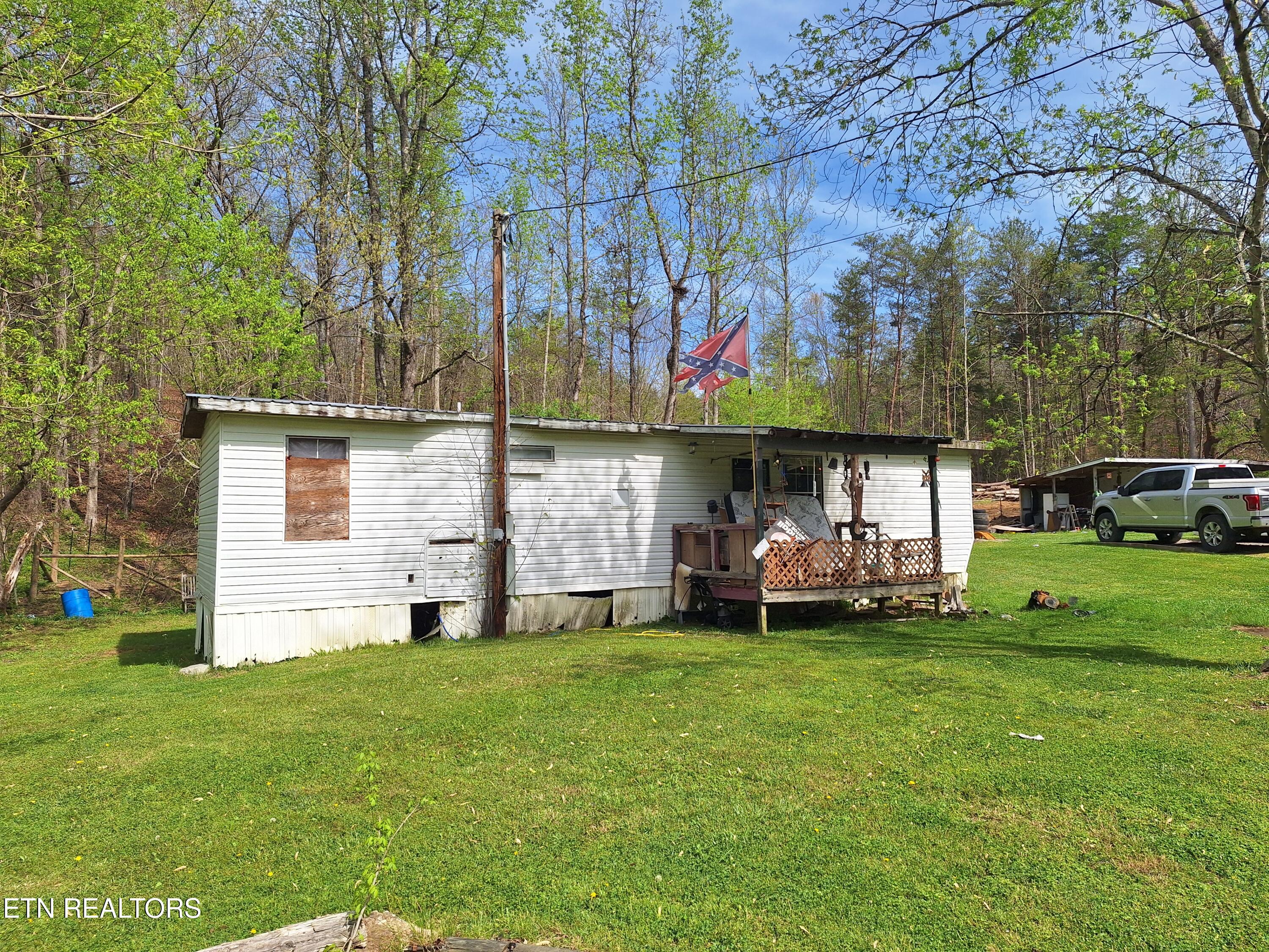 180 Walker Road Tellico Plains, TN 37385 - Photo 3 of 27 20260406_113037