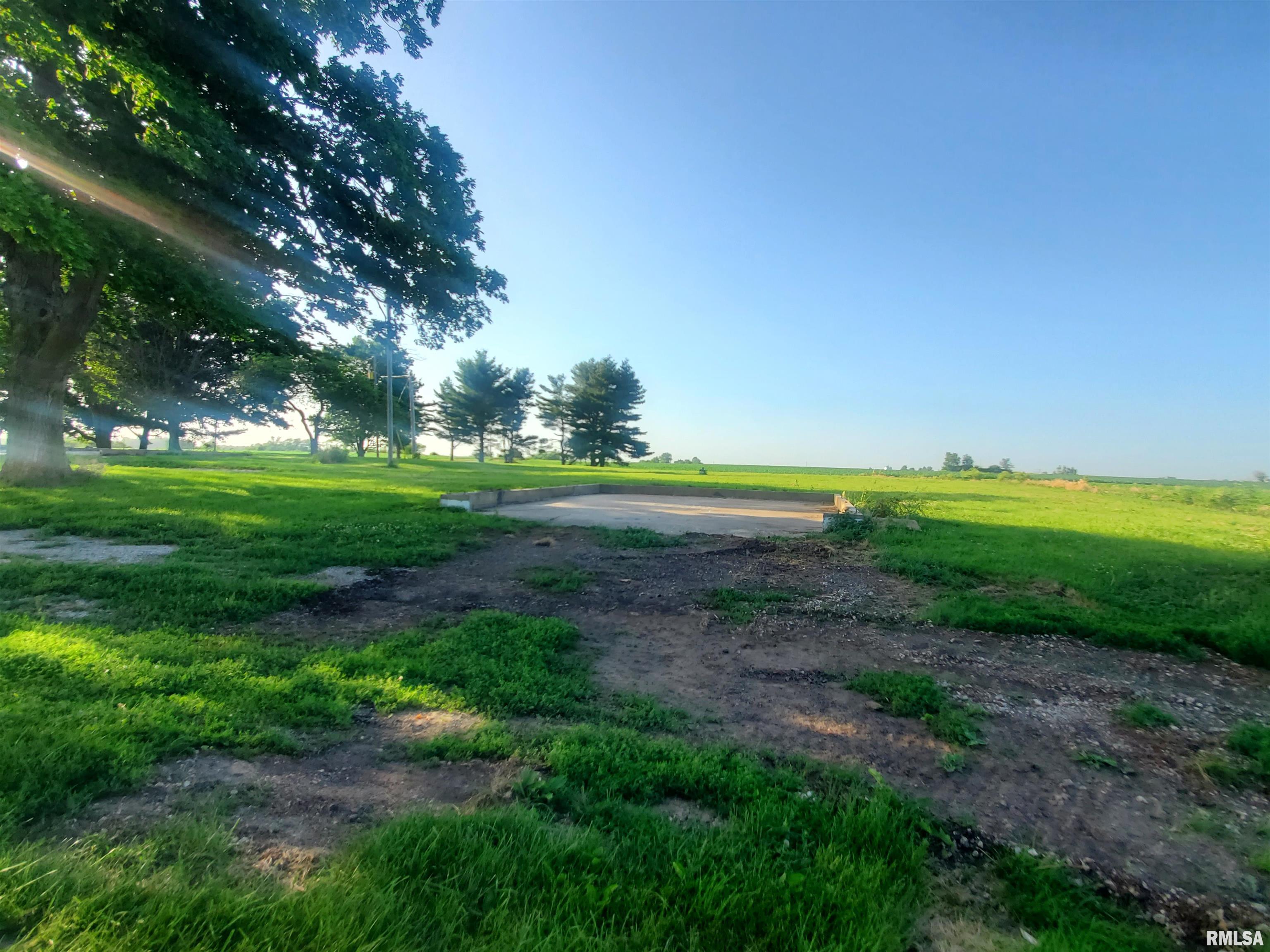 1392 Walnut Road Virginia, IL 62691 - Photo 6 of 8