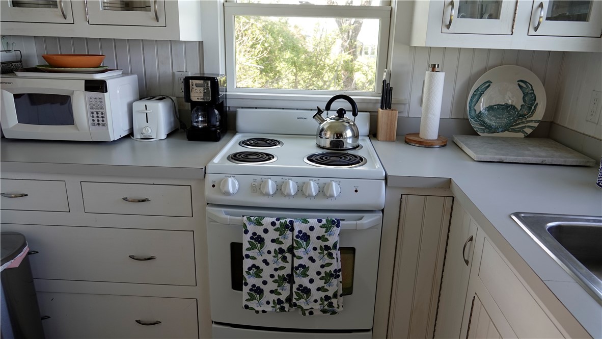 24 Point Meadows Road Little Compton, RI 02837 - Photo 18 of 26