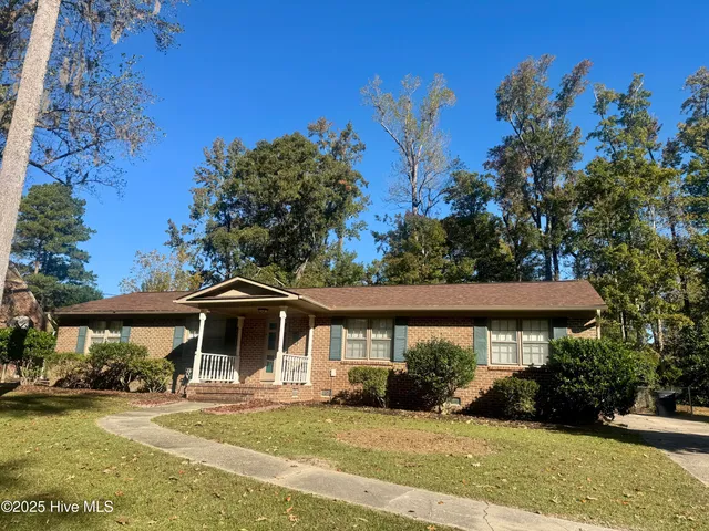 $1,700 | 317 Forest Grove Avenue, Jacksonville, NC 28540