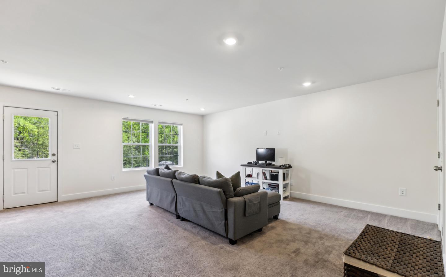 45455 Concord Way California, MD 20619 - Photo 24 of 34