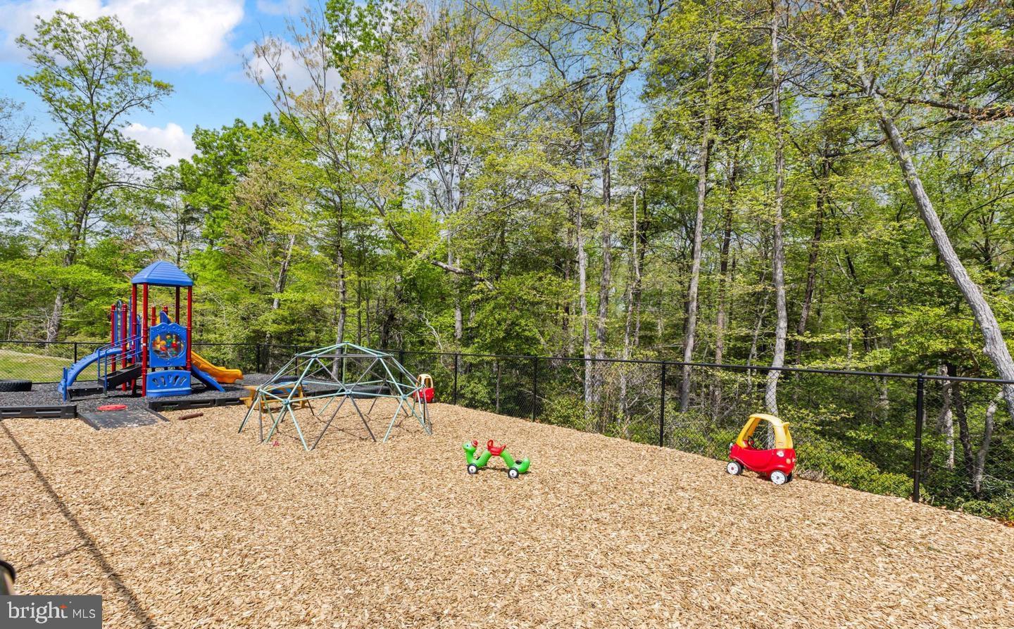 45455 Concord Way California, MD 20619 - Photo 31 of 34