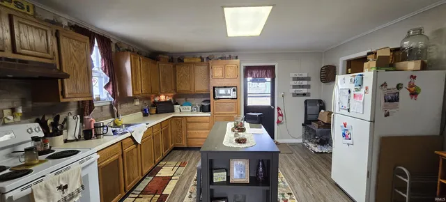 $69,900 | 620 East Sycamore Street, Jasonville, IN 47438