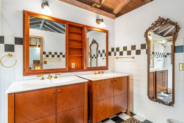 $33,000 | 334 Palm Trail, Delray Beach, FL 33483