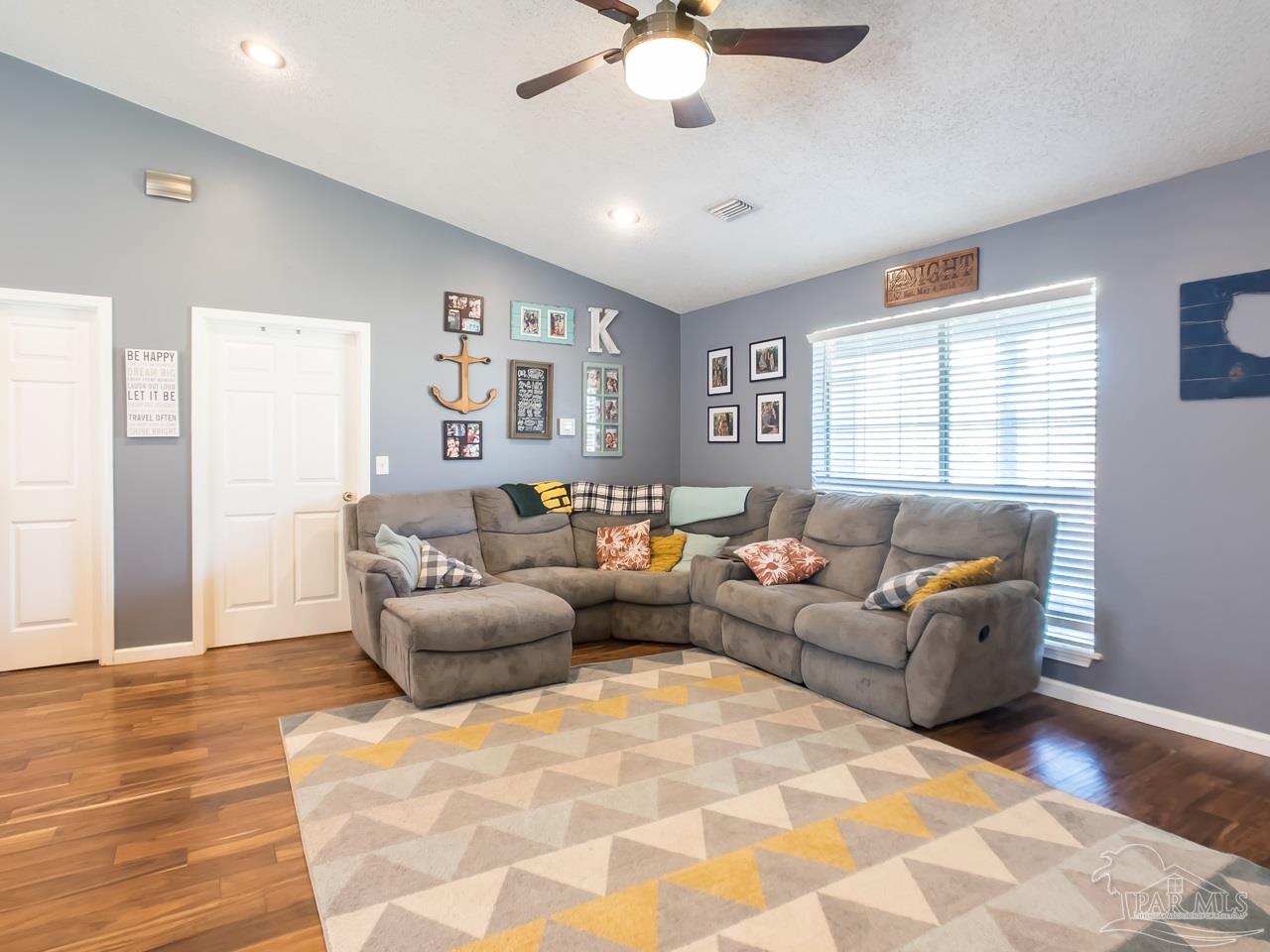 5646 Bauer Road Pensacola, FL 32507 - Photo 7 of 43 Gallery Image 7
