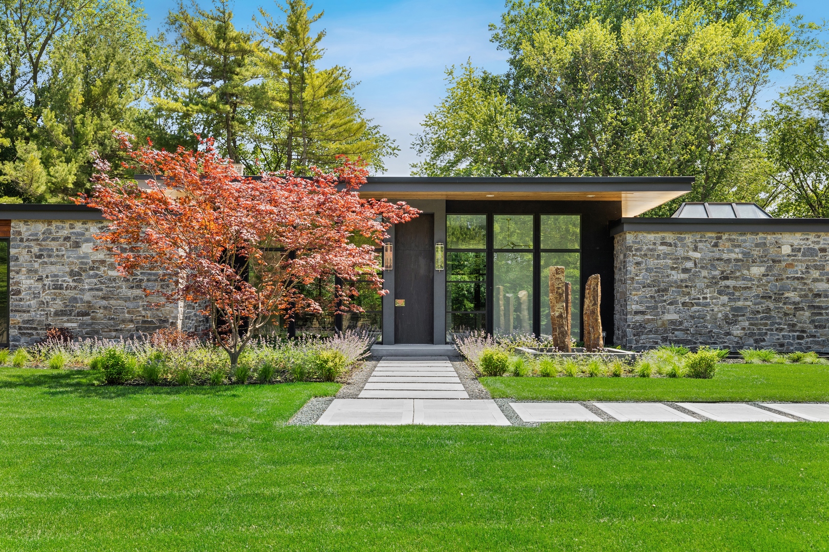 16 Longmeadow Road Winnetka, IL 60093 - Photo 1 of 67