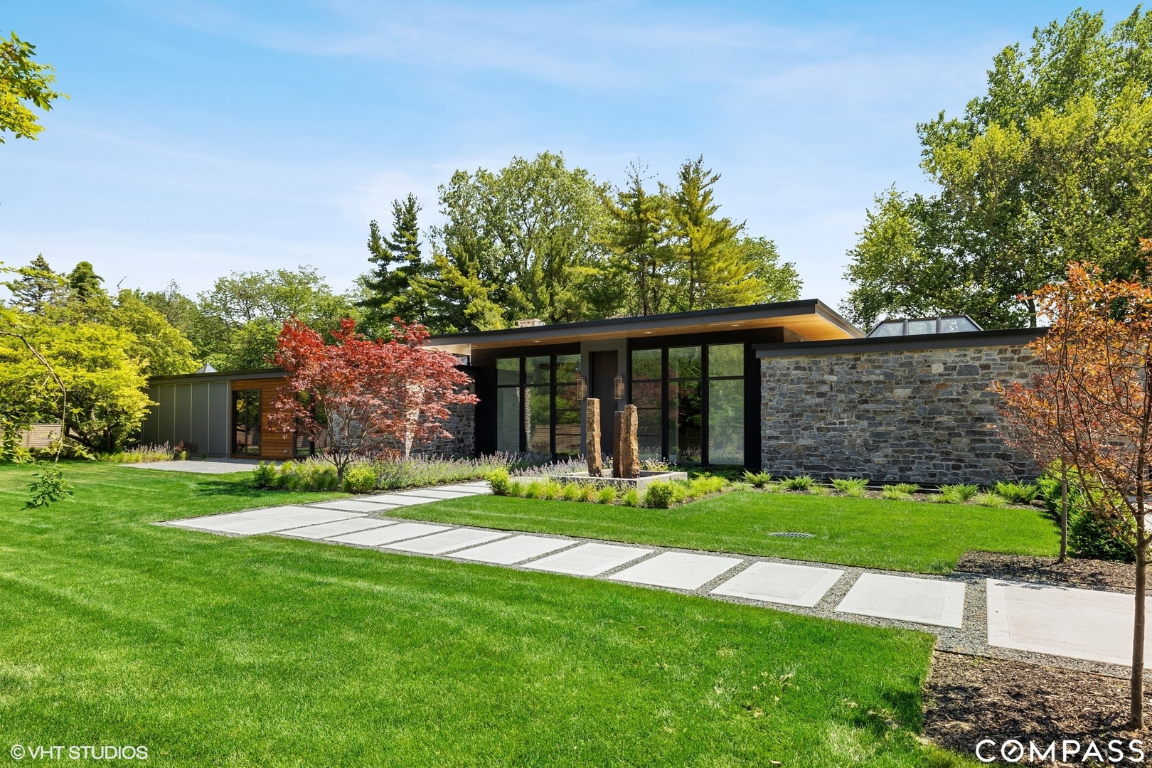 16 Longmeadow Road Winnetka, IL 60093 - Photo 2 of 67