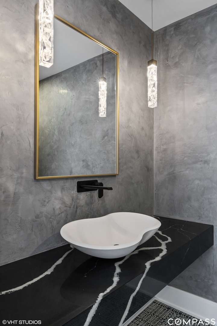 16 Longmeadow Road Winnetka, IL 60093 - Photo 36 of 67