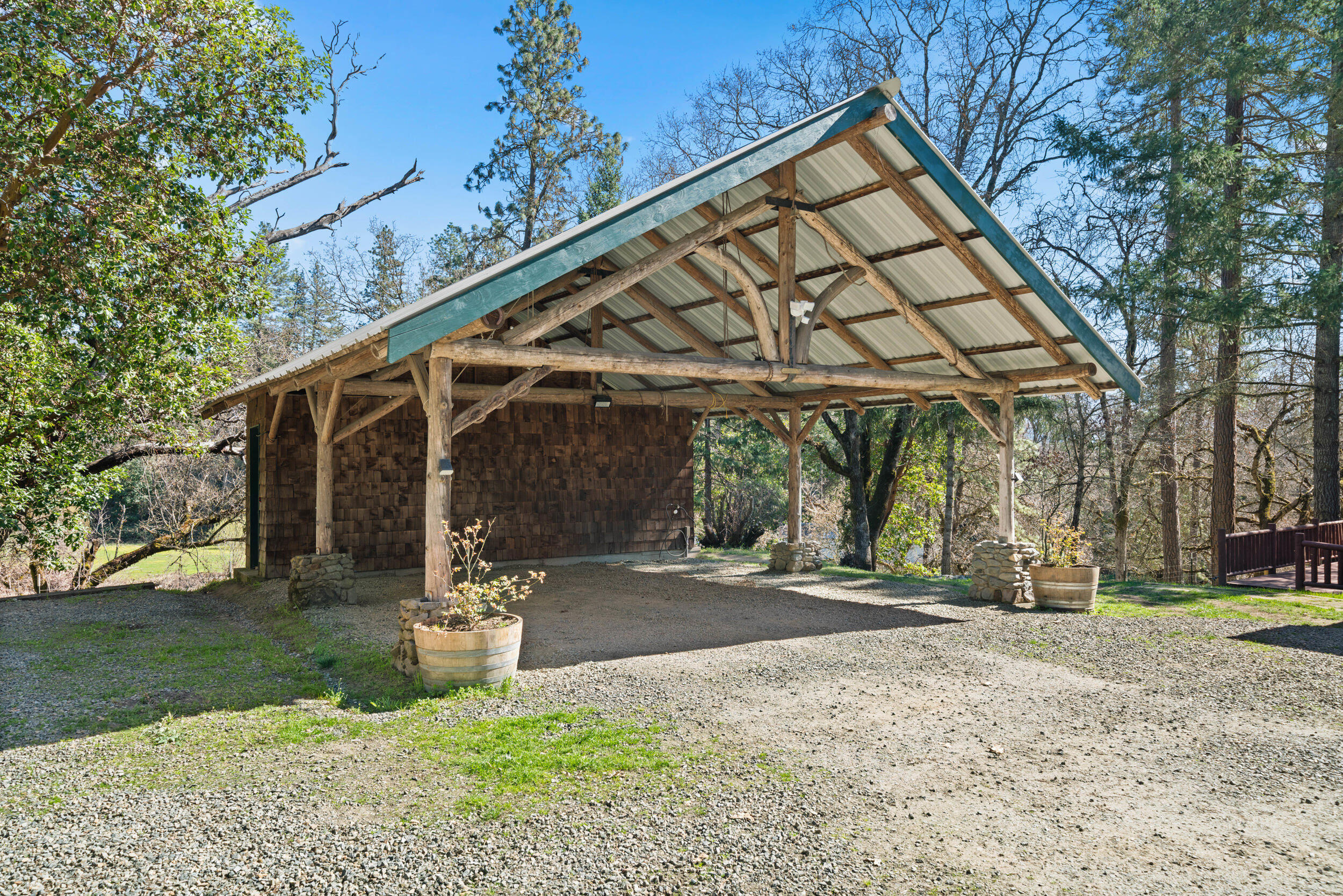151 Kubli Road Grants Pass, OR 97527 - Photo 33 of 55