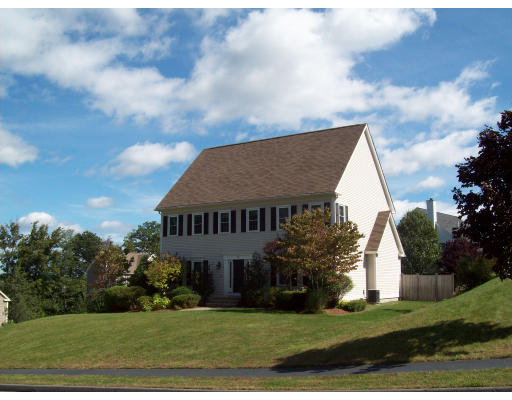 14 Joseph Road Shrewsbury, MA 01545 - Photo 1 of 27 Gallery Image 1