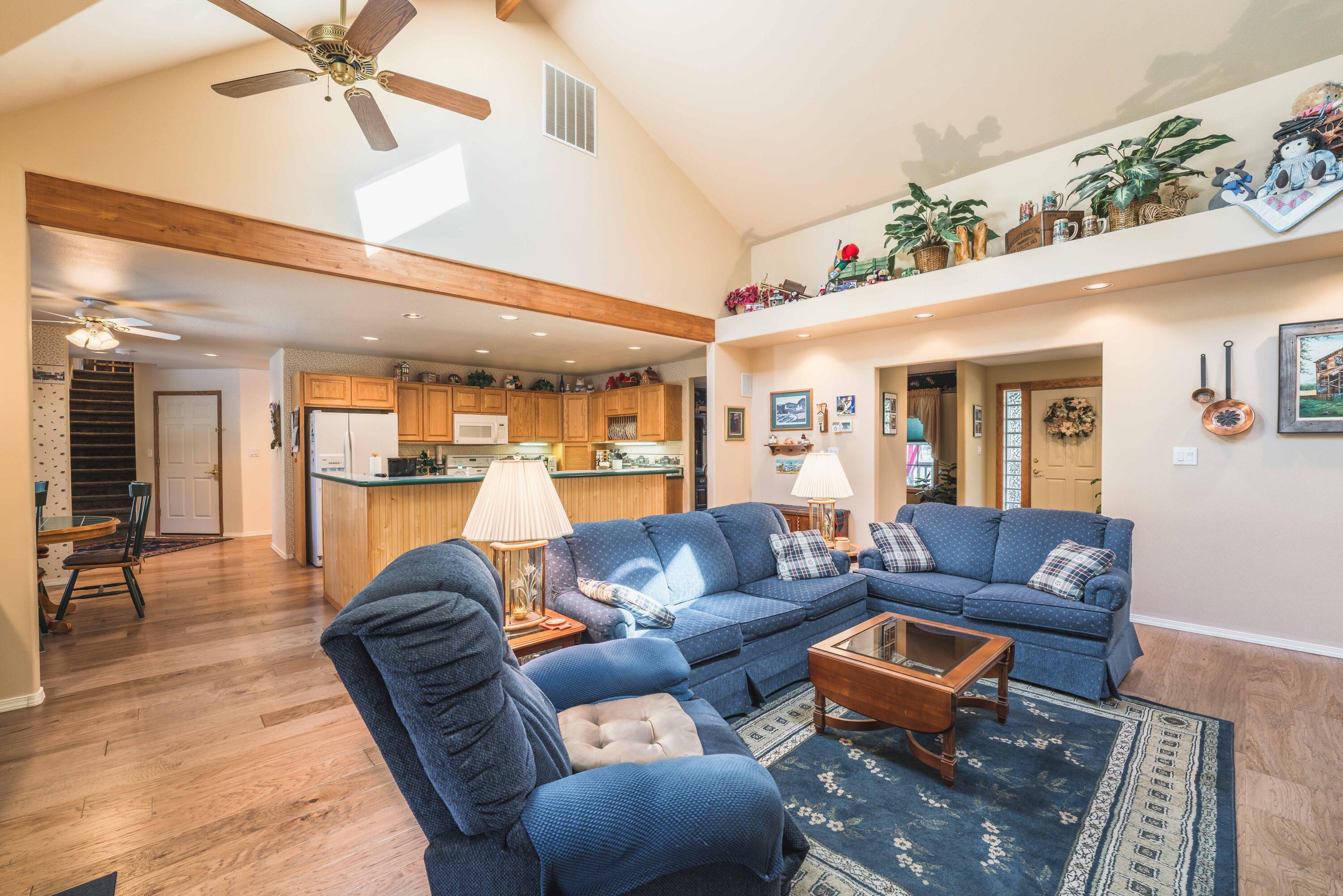 20609 Windy Ridge Road Bend, OR 97702 - Photo 22 of 69 Windy Ridge-12
