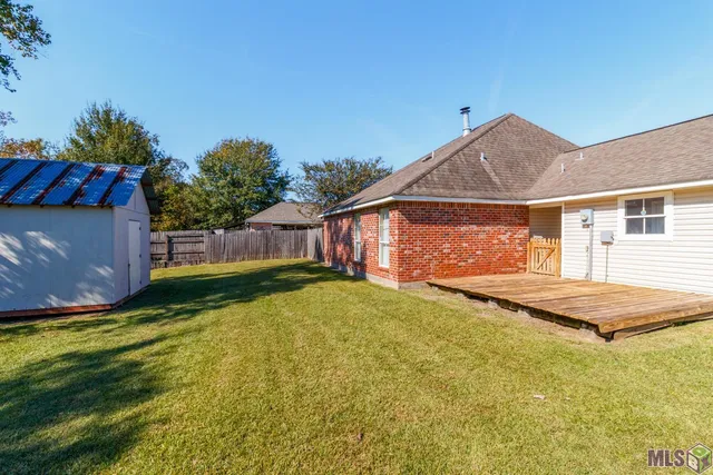 $199,500 | 910 Kathryn Drive, Denham Springs, LA 70726